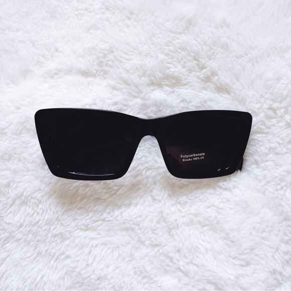 Lily Black Rectangular Sunglasses - Picture 1 of 9